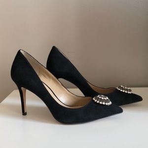 Ann Taylor Amika Suede Stone Pump